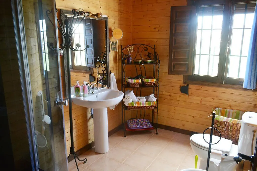 La Casita De Madera Holiday home Ardales