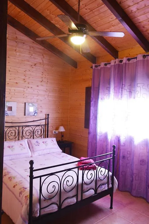 La Casita De Madera Holiday home Ardales
