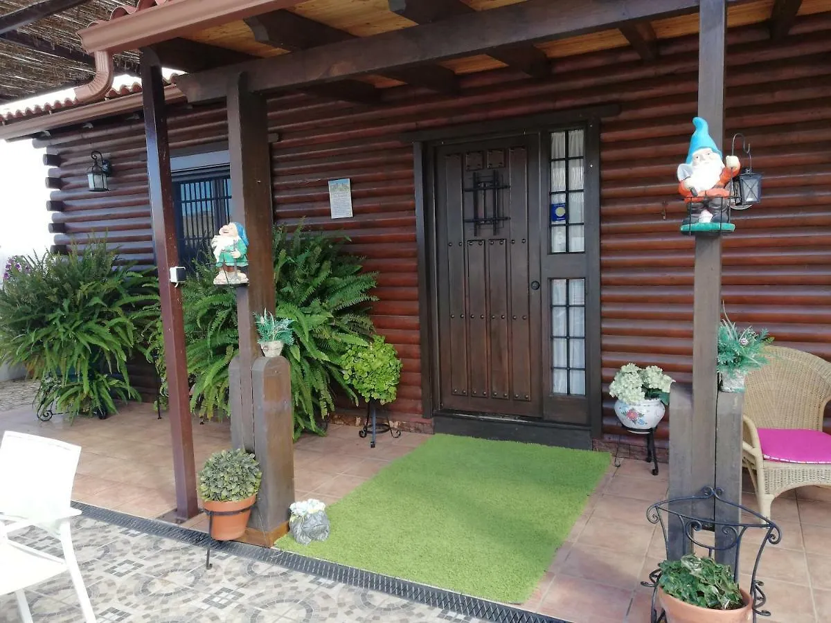La Casita De Madera Holiday home Ardales