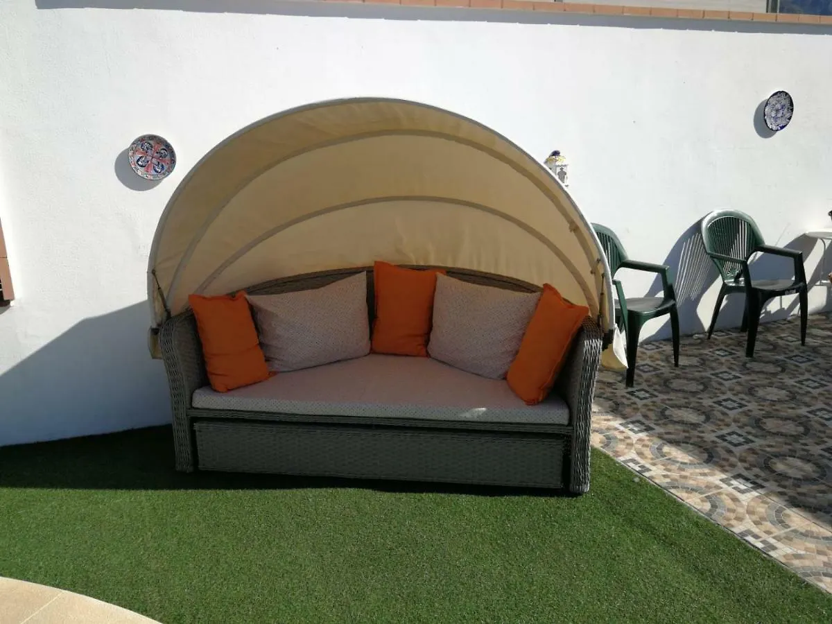 La Casita De Madera Holiday home Ardales