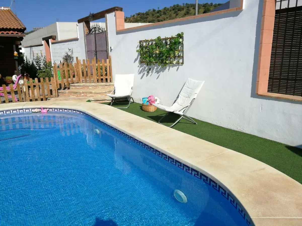 La Casita De Madera Holiday home Ardales